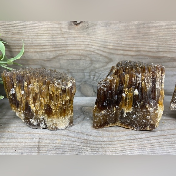 RAW Amber Calcite - Picture 4 of 7